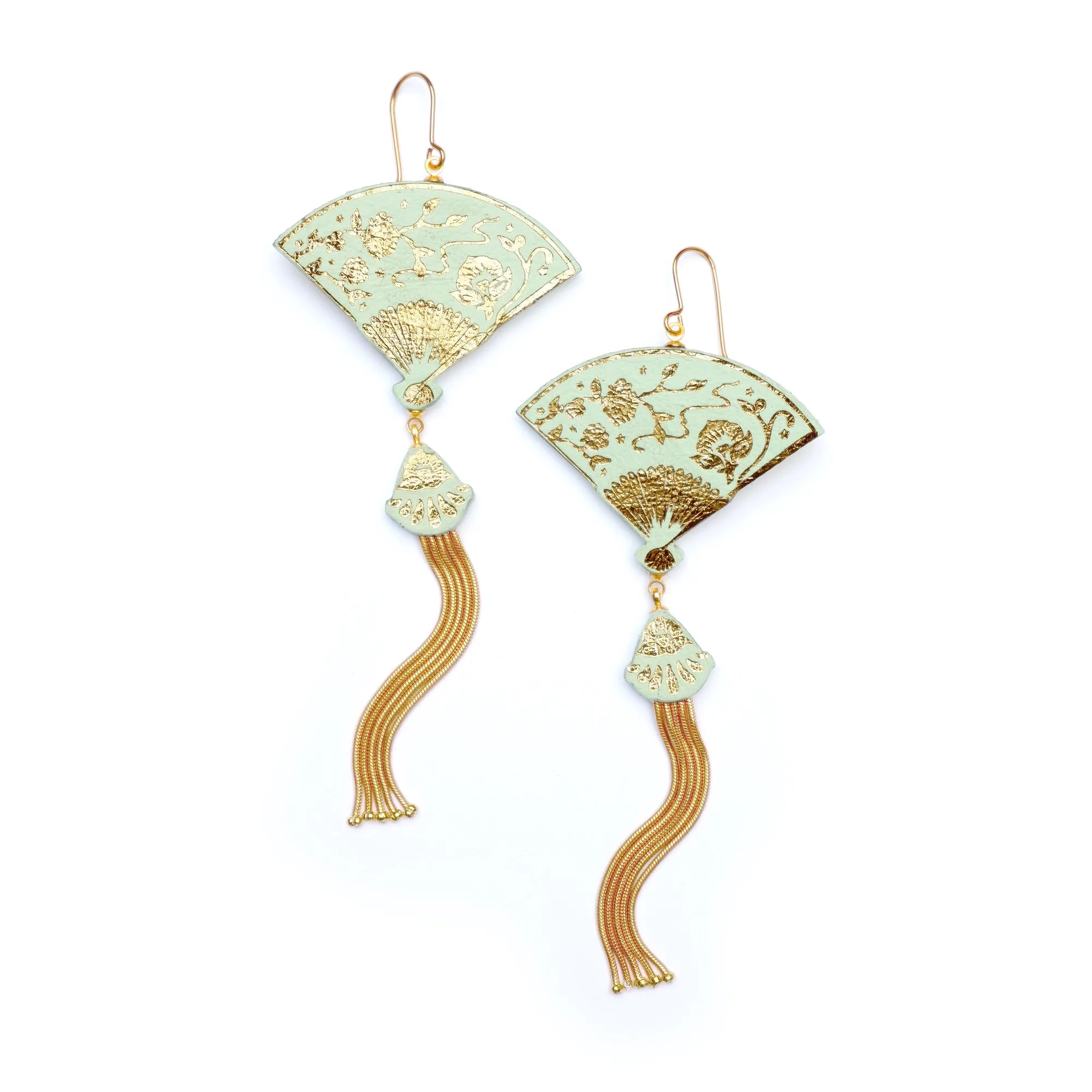 TASSELLED FAN . earrings